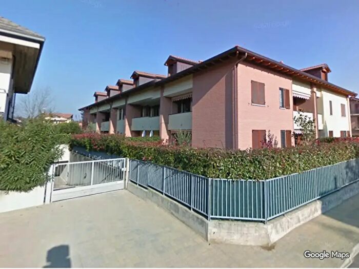 Appartamento bilocale in affitto in Via Giuseppe Piermarini, Biassono