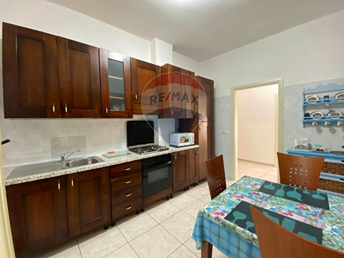 Appartamento trilocale in vendita in Via Gabriele dAnnunzio, Brindisi