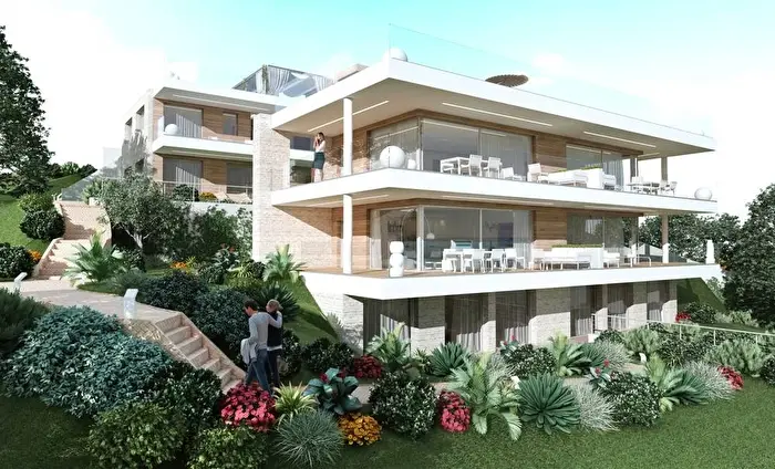 Appartamento quadrilocale in vendita in ToscolanoMaderno