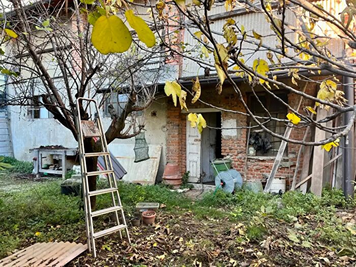 Appartamento trilocale in vendita in Via della Concordia, Agrate Brianza