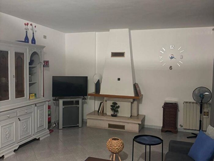 Appartamento con 5 locali in affitto in Via Pietro Nenni, Landi, Pisa