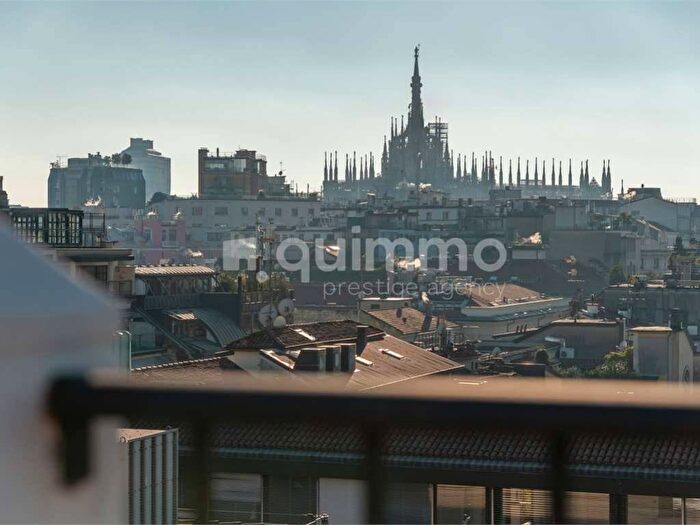 Appartamento trilocale in affitto in via della spiga, Quadrilatero della Moda, Milano
