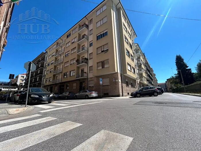 Appartamento con 6 locali in vendita in Via Antonio Meucci, Cuneo