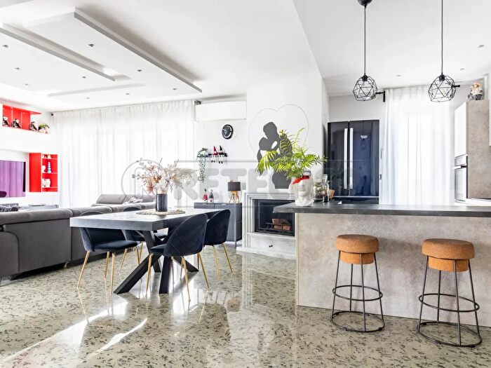 Appartamento trilocale in vendita in Via Vecchia Corato F, Bisceglie