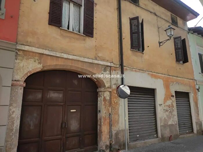 Casa con 7 locali in vendita in Via Moietta, Caravaggio
