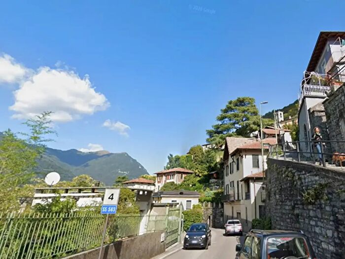 Appartamento monolocale in affitto in Via Enrico Caronti, Blevio