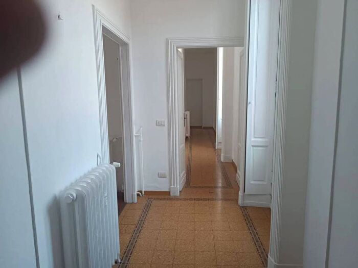 Appartamento trilocale in affitto in Via Spartaco, Cadore, Milano