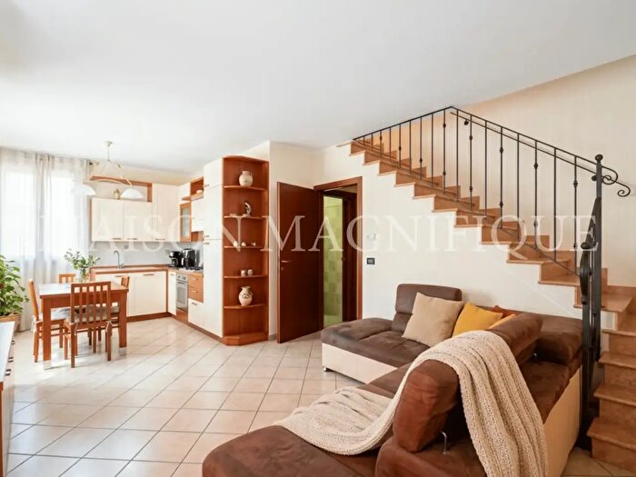 Casa trilocale in vendita in Via Ermes Guidetti, Tresignana