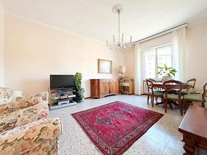 Appartamento quadrilocale in vendita in Firenze