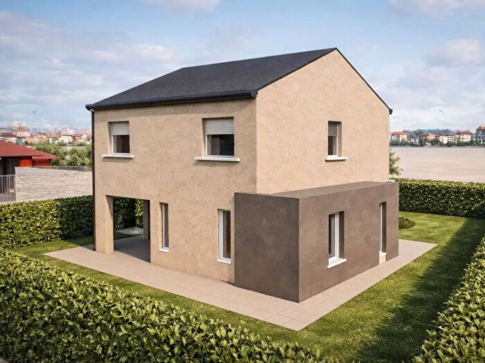 Case in Vendita e in Affitto - 3