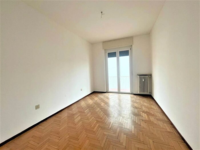 Appartamento trilocale in affitto in Via Fratelli Lechi Brescia, Brescia