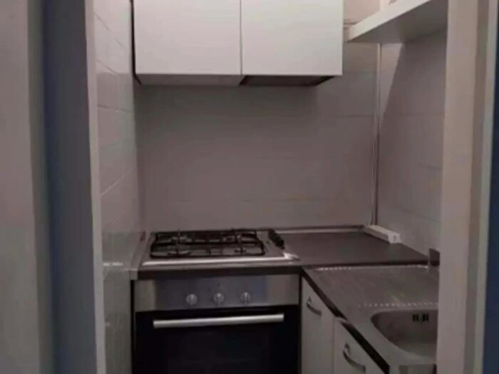 Appartamento monolocale in affitto in Via della Torre, Milano