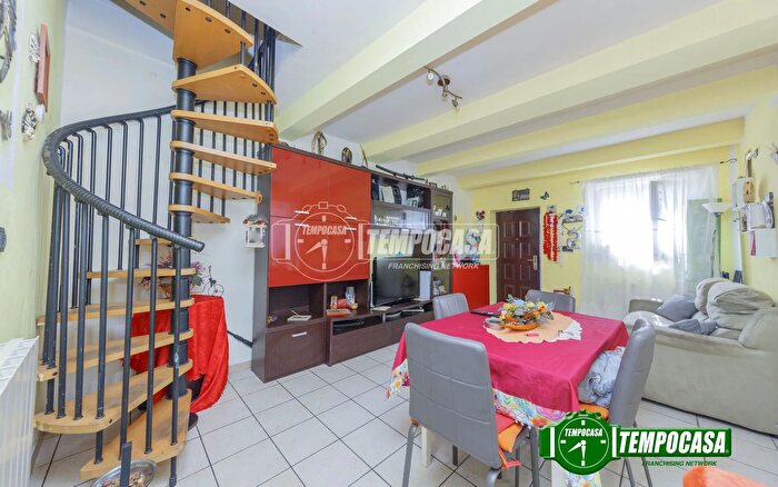 Casa bilocale in vendita in Via Umberto I°, Marcignago