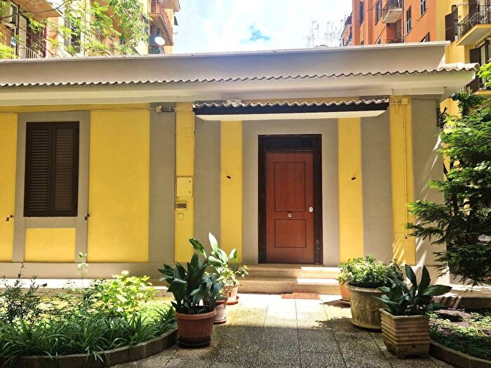 Appartamento trilocale in affitto in Via Satrico, San Giovanni, Roma