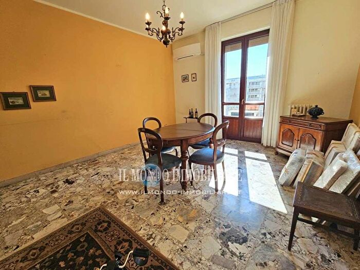 Appartamento con 5 locali in vendita in Maragliano, Firenze