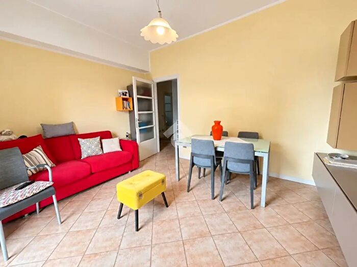 Appartamento bilocale in vendita in Viale Sant' Anna, Verbania