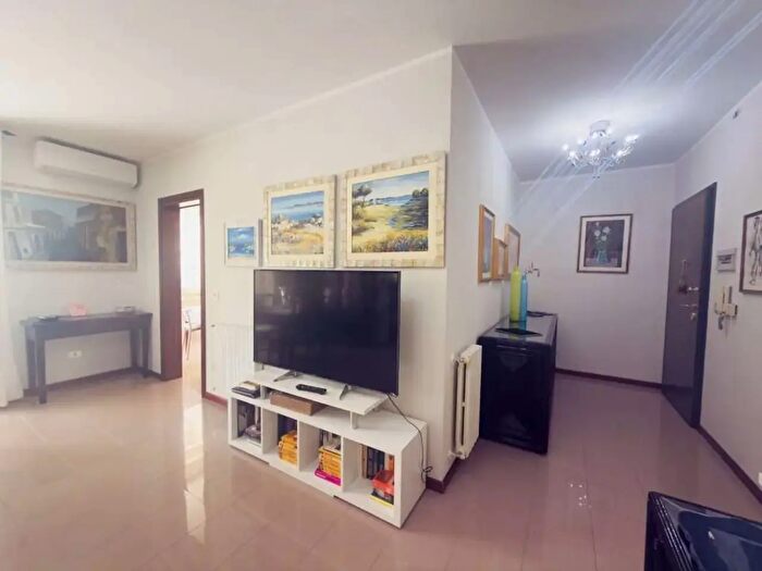 Appartamento trilocale in vendita in Via Prunizzedda a, Sassari