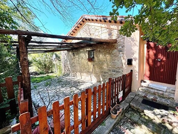 Casa bilocale in vendita in San Severino Marche