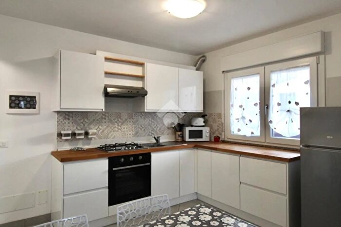 Appartamento con 7 locali in vendita in Via Carso, Lignano Sabbiadoro