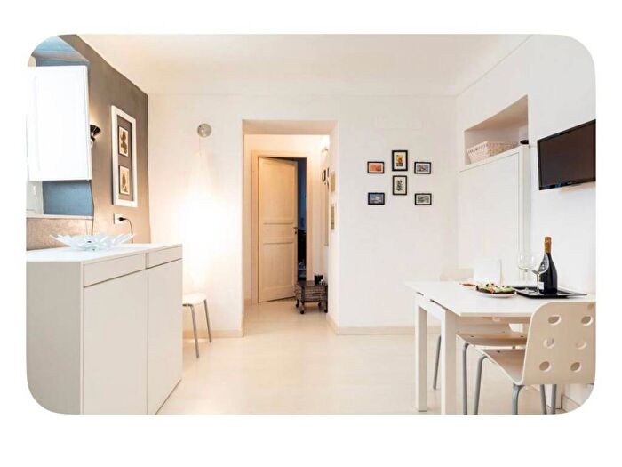 Appartamento trilocale in affitto in Corso Vittorio Emanuele, Centro, Noto