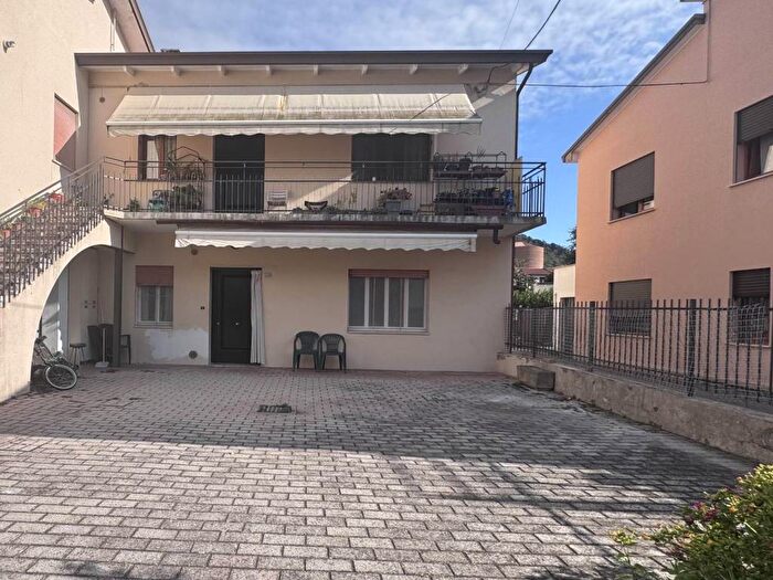 Appartamento trilocale in affitto in Centro, Monselice