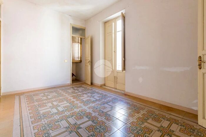 Appartamento con 5 locali in vendita in Via Roma, Villabate