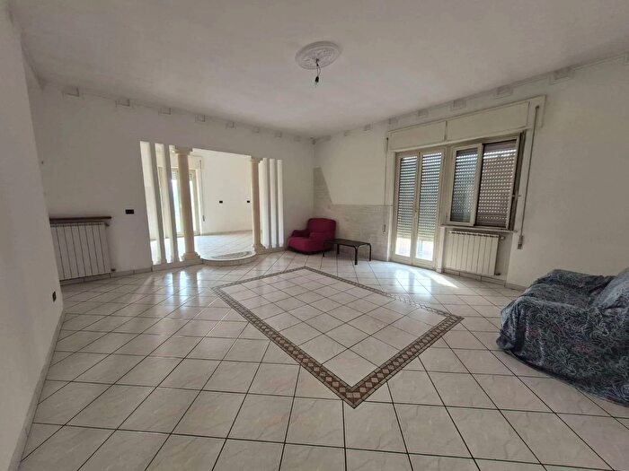 Appartamento trilocale in affitto in Ceccano