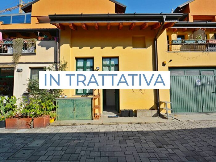 Appartamento bilocale in affitto in Via Carlo dAdda, Navigli Darsena, Milano