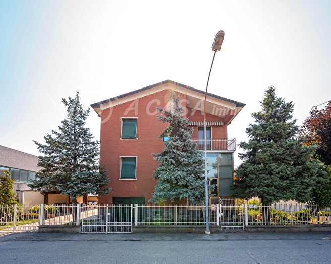 Appartamento trilocale in vendita in Via Bersaglieri Noceto, Noceto