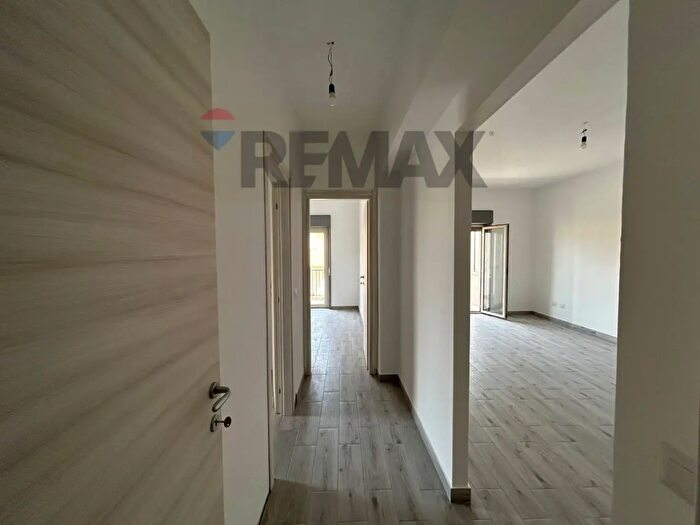 Appartamento quadrilocale in vendita in Via Torrente Agrò, Santa Teresa Di Riva