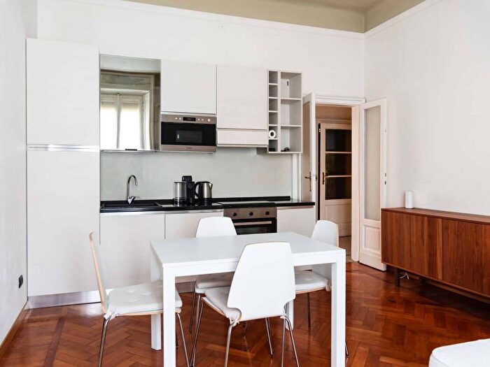 Appartamento bilocale in affitto in Viale Regina Giovanna, Morgagni, Milano