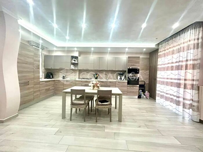 Appartamento trilocale in vendita in Via Bisceglie, San Severo