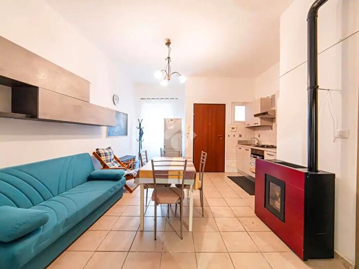 Appartamento trilocale in vendita in Via S Girolamo, Viterbo