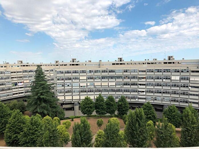 Casa trilocale in affitto in Via Paolo Barison, Tintoretto, Roma
