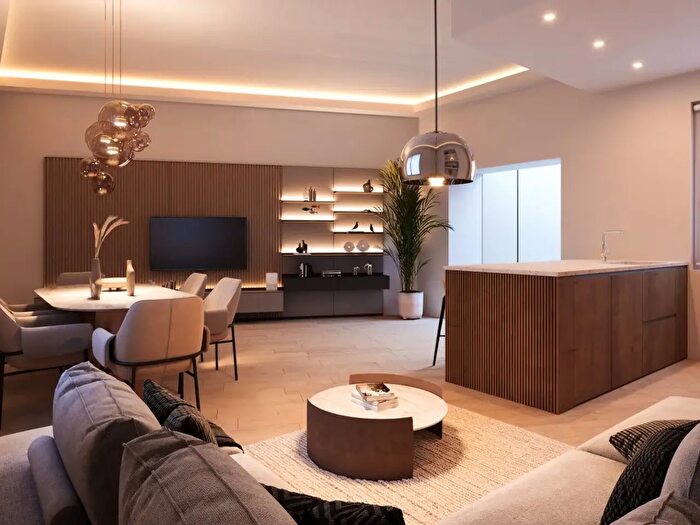 Appartamento trilocale in vendita in Via Dante, Milano