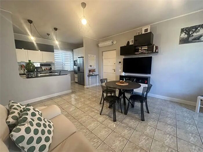 Appartamento quadrilocale in vendita in Via Nazionale, Castellalto