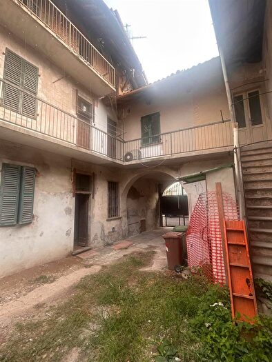 Casa trilocale in vendita in Gambolo