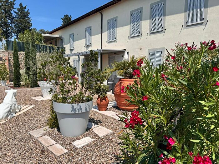 Casa con 6 locali in vendita in Cassia Sud, Siena