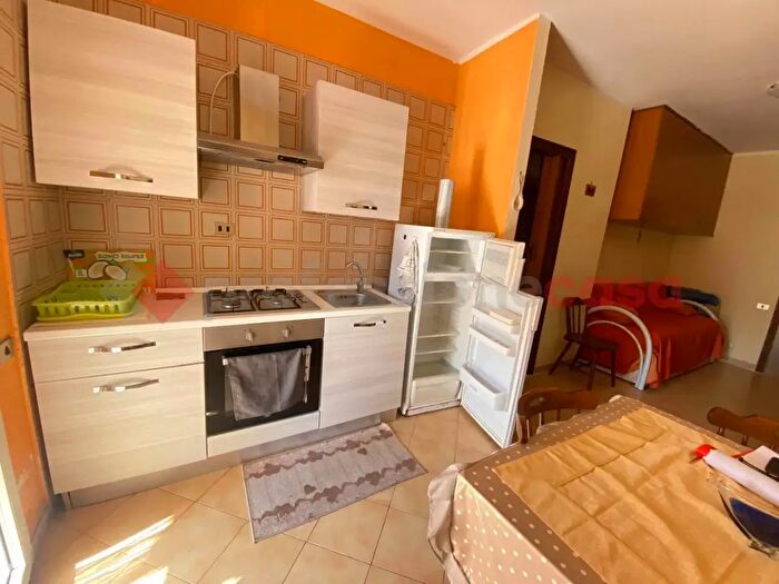 Appartamento bilocale in vendita in Viale Sicilia Snc, Cellole