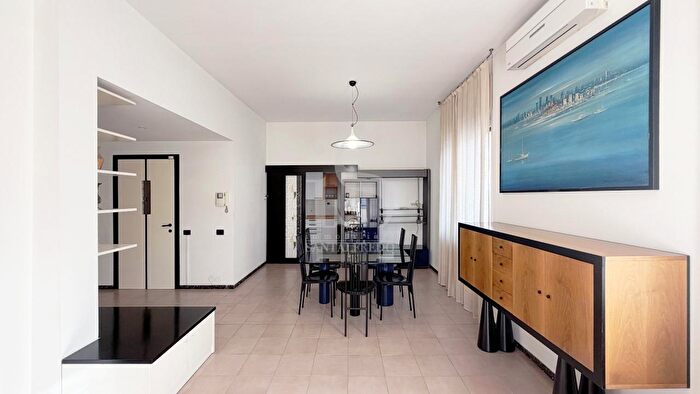 Appartamento quadrilocale in vendita in Via Monte Sabotino, Concorezzo