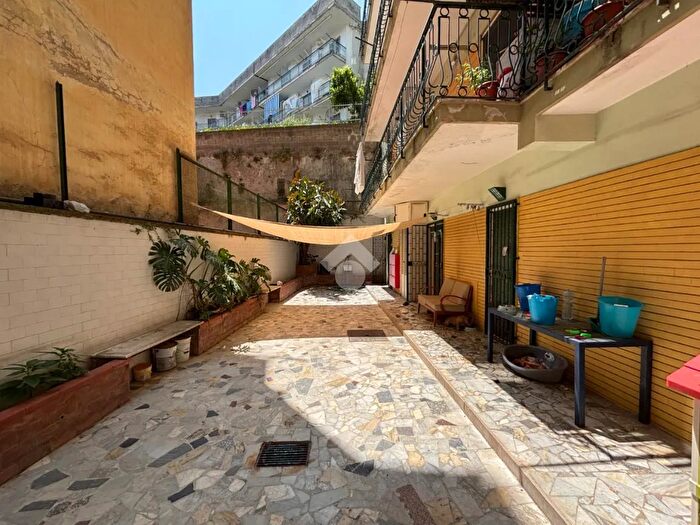 Appartamento quadrilocale in vendita in Via Largo Luciano Manara, Marano Di Napoli