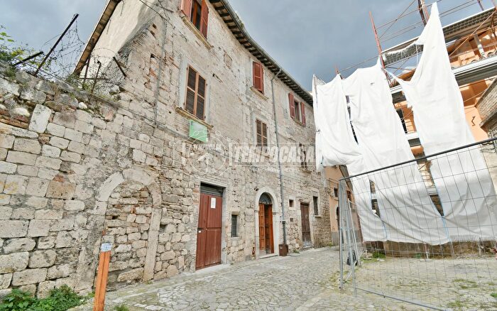 Appartamento quadrilocale in vendita in Rua Vite, Ascoli Piceno