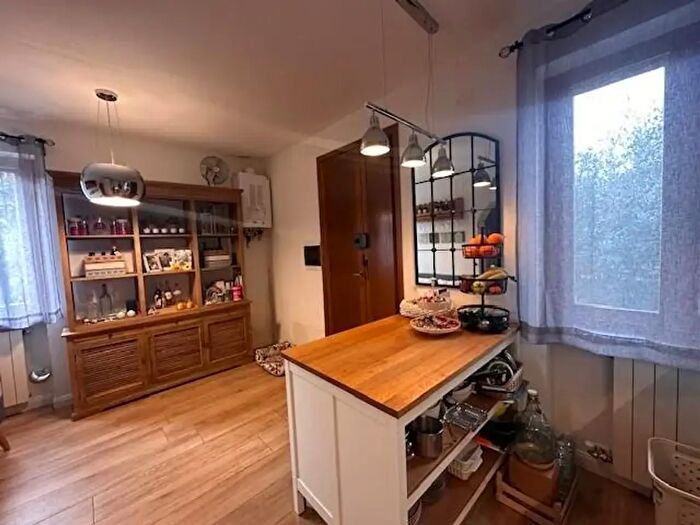 Casa con 5 locali in vendita in Giotto, Vicopisano