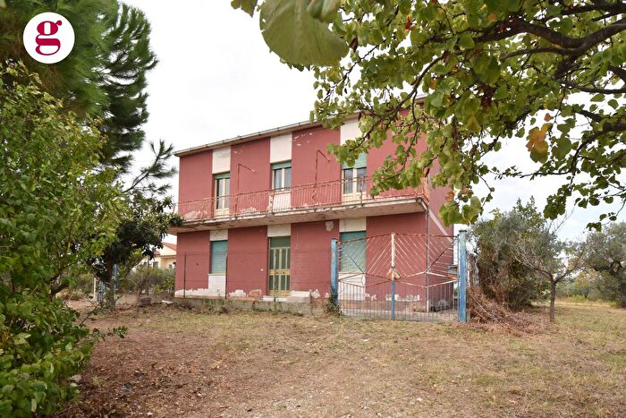 Casa quadrilocale in vendita in Via SantOnofrio, Vasto