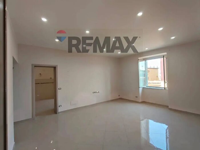 Appartamento con 5 locali in vendita in Via Ercole Marelli, Catania