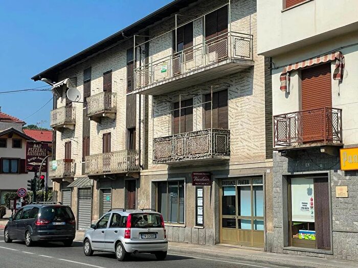 Case in Vendita e in Affitto - 2