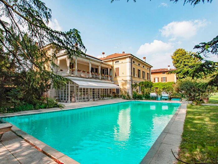 Casa con 6 locali in affitto in Via Giuseppe Zanardelli, Centro, Castenedolo