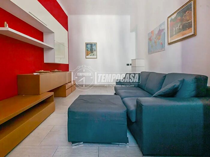 Appartamento bilocale in affitto in Via Lepontina, Milano