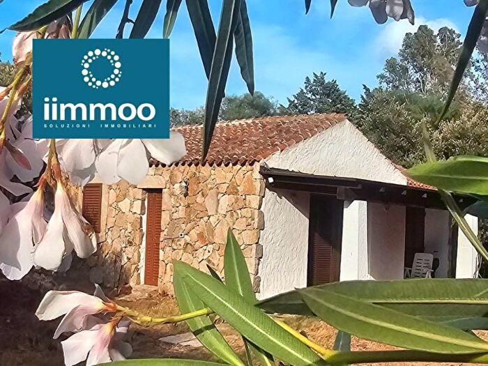 Casa trilocale in affitto in Via delle Ortensie, Murta Maria Porto Istana, Olbia