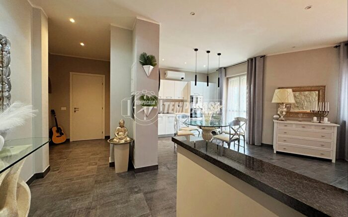 Appartamento quadrilocale in vendita in Via Martiri della Libertà, Cossato